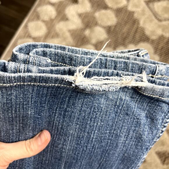 MISS ME JP4738 Women's Fleur De Lis Boot Cut Distressed Jeans Med Wash 27 - Picture 14 of 16